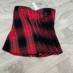 Holiday Plaid with pleat detail and full zipper back NEW